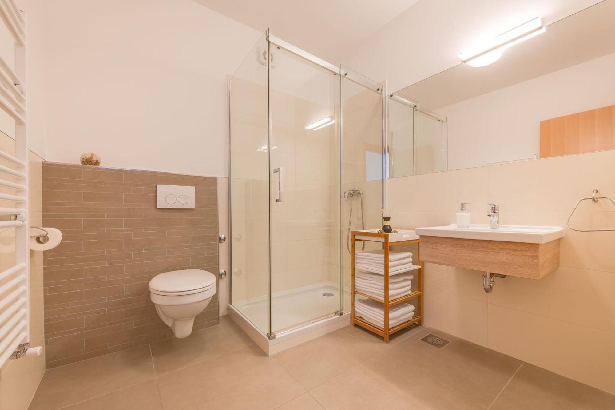 Cera Fuer 8 Personen In Casa vacanze *